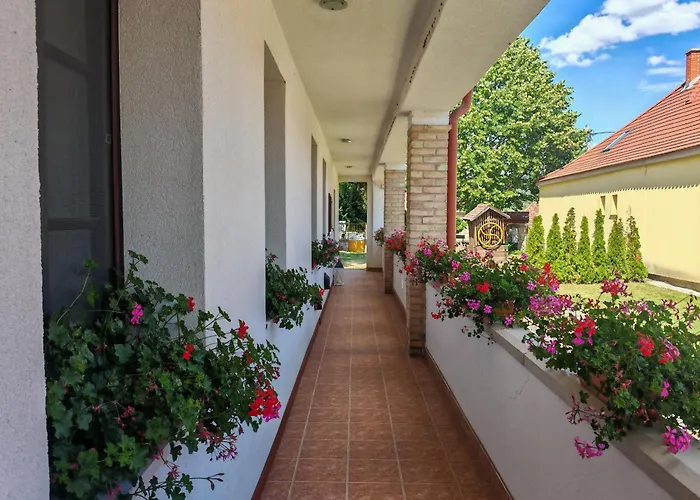 Heregi Harangszo Vendeghazak Apartament *